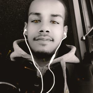 Meet your Posher, Elijah